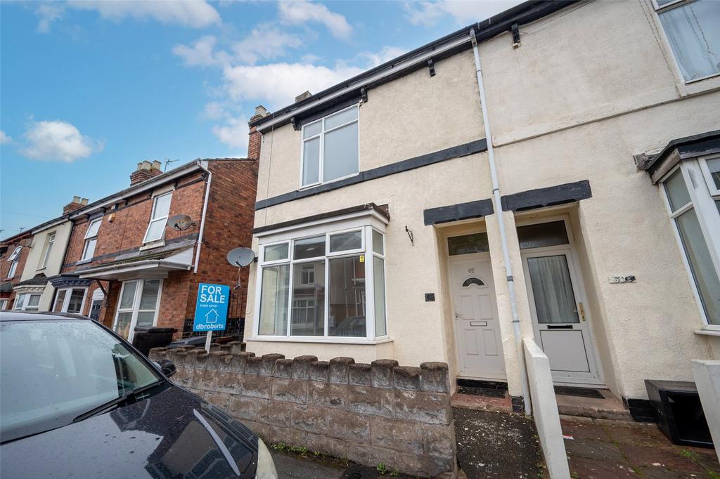 Rayleigh Road, Pennfields, Wolverhampton, West Midlands, WV3 3 bed semi