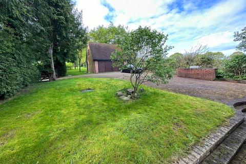 The Cottage Cleobury Lane, Earlswood, Solihull, B94 6AF