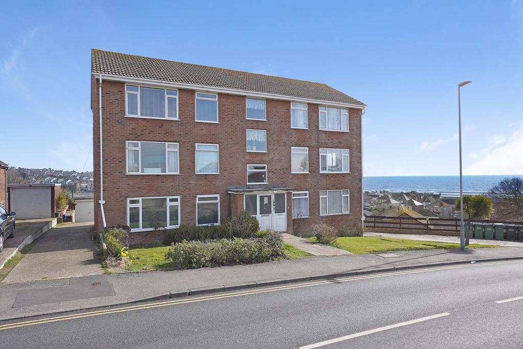 2 Cliff Court, Harley Shute, St Leonards on sea 2 bed flat for sale £