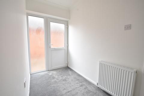 2 bedroom bungalow for sale - Katherine Drive, Toton, NG9 6JB