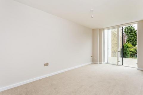 2 bedroom flat to rent - Bedford Road, Clapham, London, SW4
