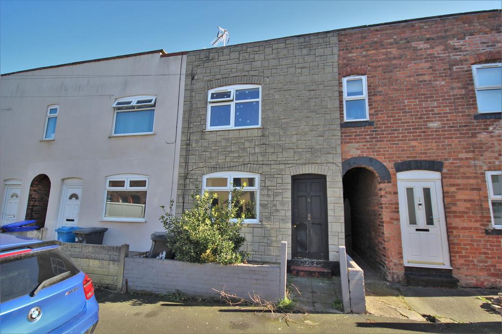 Fir Street, Widnes, Cheshire, WA8 6QZ 2 bed terraced house £65,000