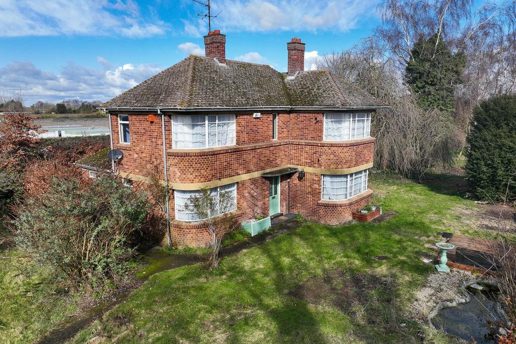 North Brink, Wisbech, PE13 3 bed detached house for sale £375,000
