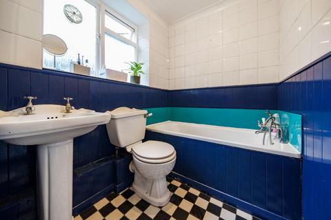 28a Bromley Road, Beckenham, BR3 5JD