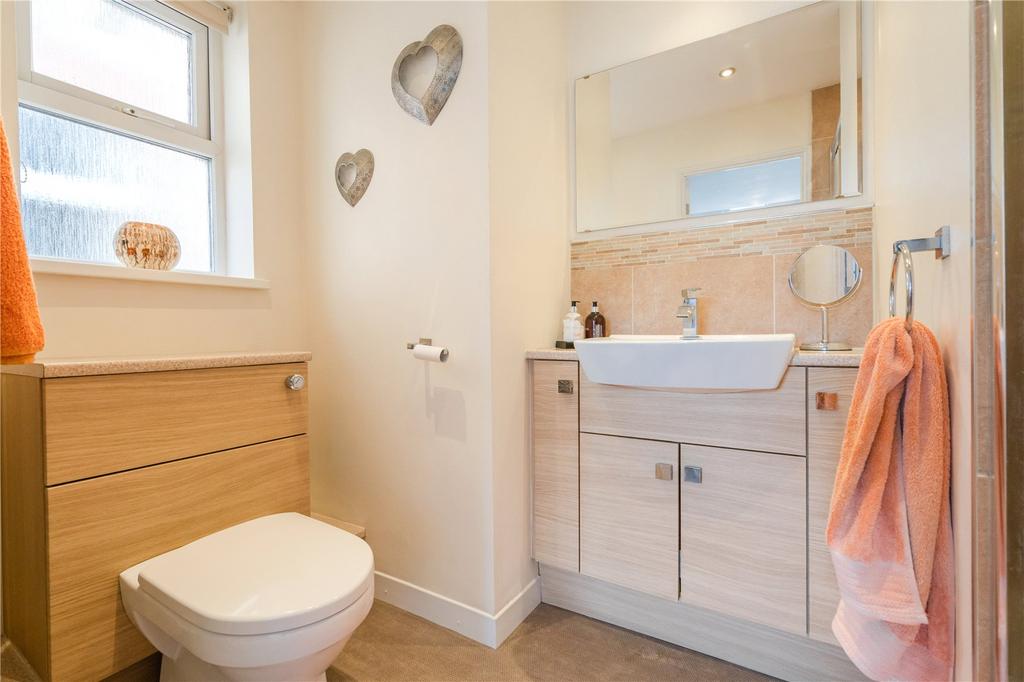 Ensuite