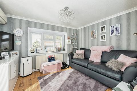1 bedroom park home for sale - Hillcrest Park, Tadworth, Surrey, KT20