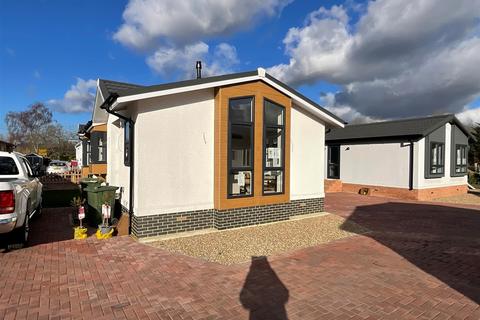 undefined, Maidstone Road, Paddock Wood, Kent
