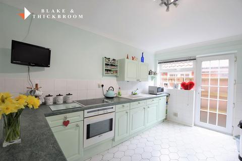 8 Beacon Way, St Osyth, Clacton-on-sea, CO16 8JN