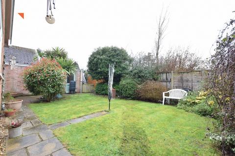 8 Beacon Way, St Osyth, Clacton-on-sea, CO16 8JN