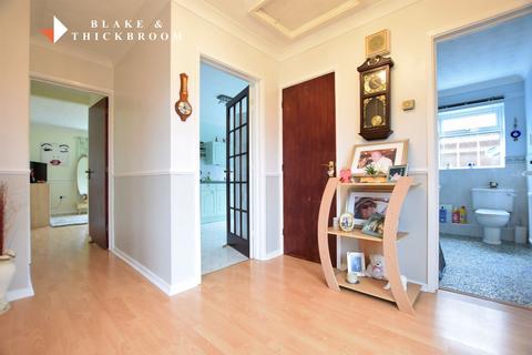 8 Beacon Way, St Osyth, Clacton-on-sea, CO16 8JN