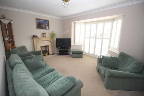 6 Abbotsmead, Heybridge, Maldon, CM9 4PT