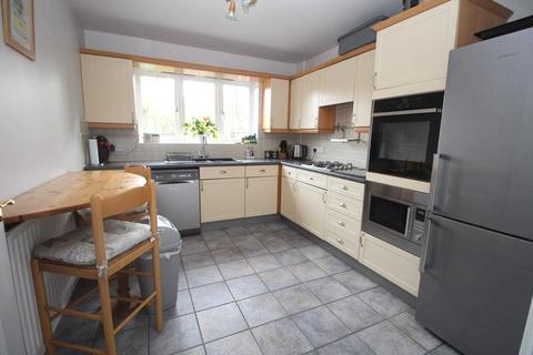 6 Abbotsmead, Heybridge, Maldon, CM9 4PT