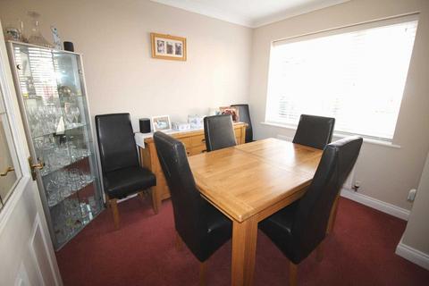 6 Abbotsmead, Heybridge, Maldon, CM9 4PT
