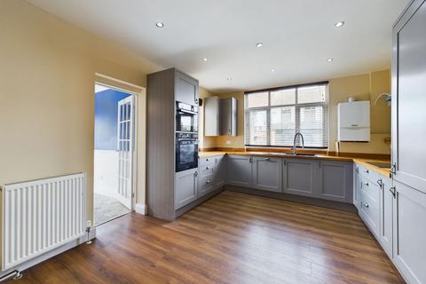71 Chestnut Road, Northampton, NN3 2JL