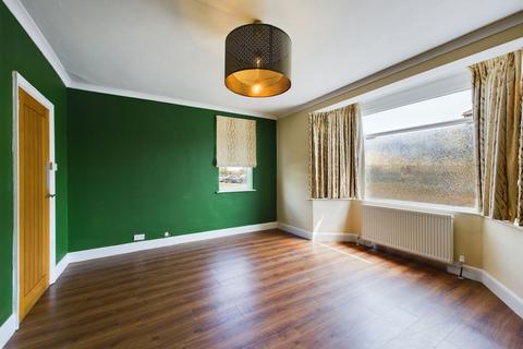 71 Chestnut Road, Northampton, NN3 2JL