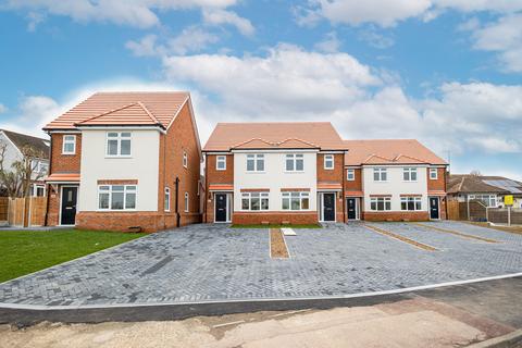 4 bedroom semi-detached house for sale - Bellhouse Crescent, Leigh-on-sea, SS9