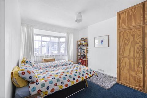 38 Wharncliffe Gardens, London, SE25 6DQ