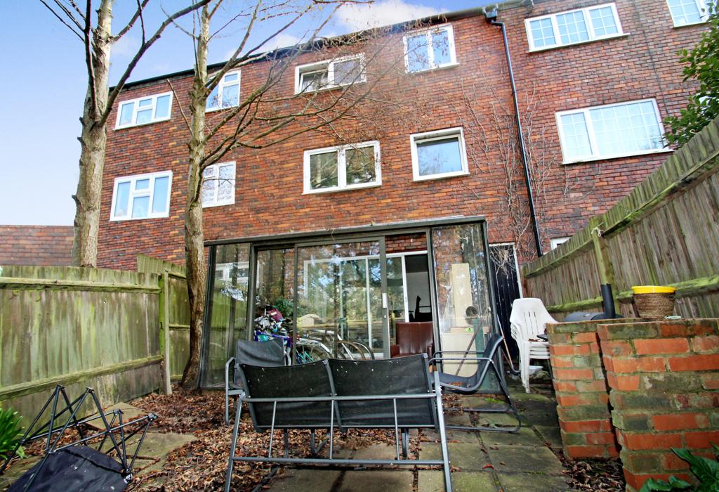 Braybourne Close, Uxbridge, Middlesex 4 bed terraced house £479,950