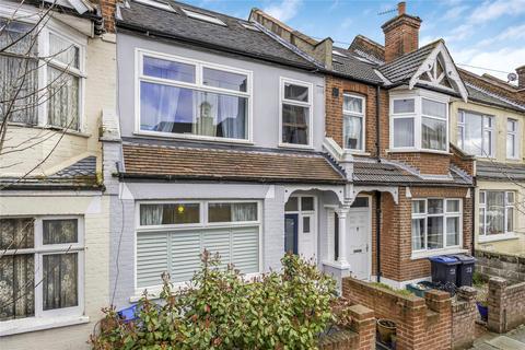 32 Gunton Road, London, SW17 9EL