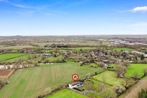 Highfields Alcester Heath, Alcester, B49 5JQ