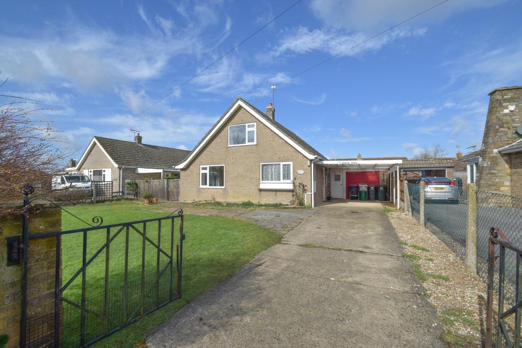 Low Road, Wainfleet St. Mary, PE24 3 bed detached house for sale £199,500