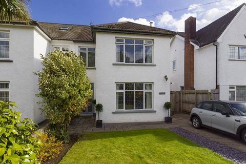 25 Heol Y Bryn, Rhiwbina, Cardiff, CF14 6HX