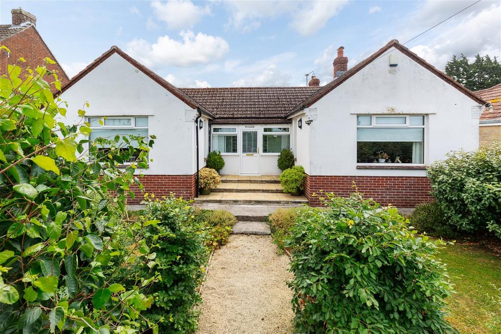 Marston Lane, Frome 3 bed detached house £650,000