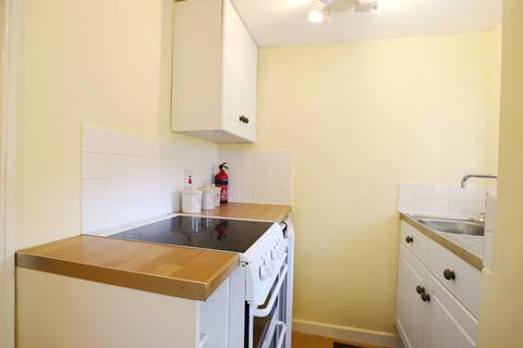 3 bedroom cottage to rent, Nantwich Road, Woore, CW3