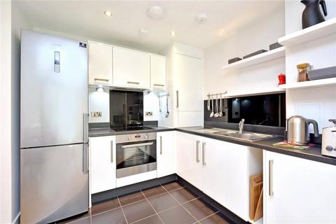1 bedroom flat for sale, Fairthorn Road, London