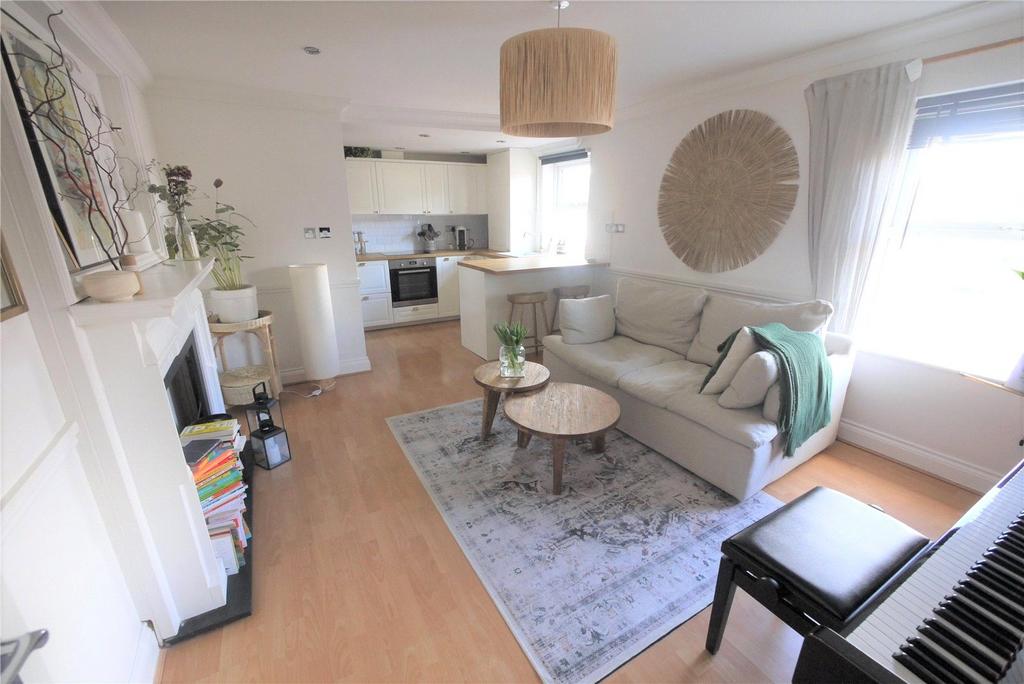 Kitchen/Living Room