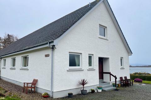 Loyal Pladaig Road, Kyle, IV40 8DB