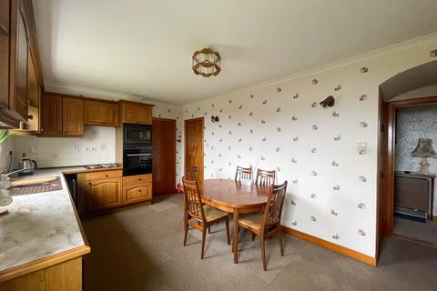 Loyal Pladaig Road, Kyle, IV40 8DB