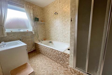 Loyal Pladaig Road, Kyle, IV40 8DB