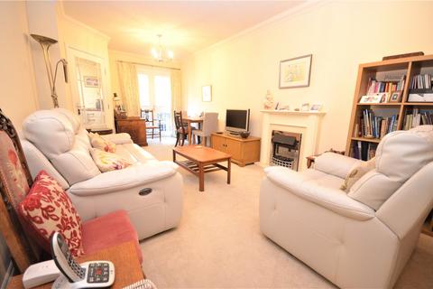 1 bedroom apartment for sale, Longbridge, Farnham, Surrey, GU9