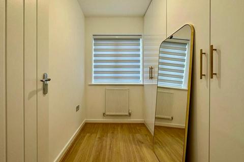 3 bedroom semi-detached house to rent, 3 Bedroom Brand New House For Rent Harlow, CM17