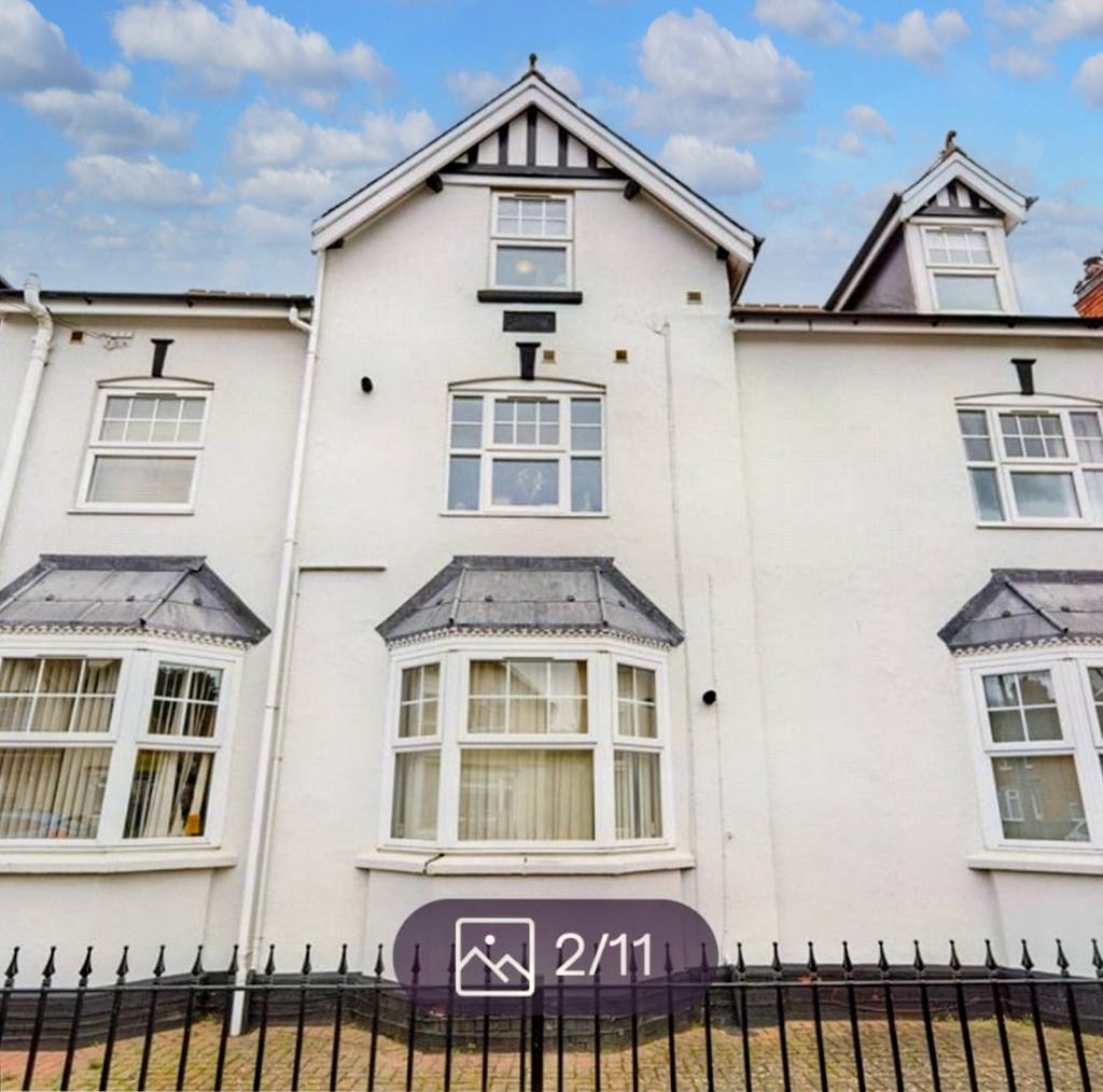 Mountsorrel Lane, Rothley LE7 2 bed flat £695 pcm (£160 pw)