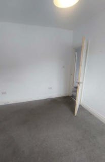 2 bedroom flat to rent, West Road, Newcastle upon Tyne NE5