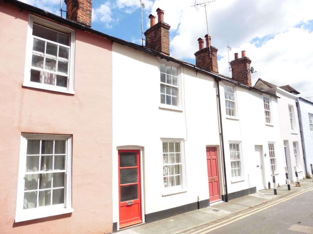Ivy Lane Canterbury CT1 1 bed terraced house £850 pcm (£196 pw)