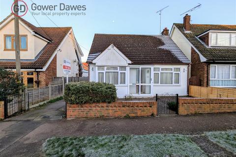 2 bedroom detached house for sale, Cedar Road, Hutton, Brentwood