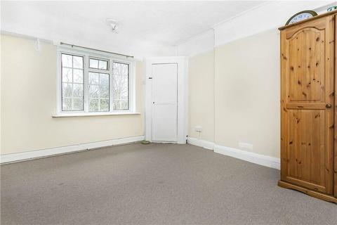 2 bedroom semi-detached house for sale - Lavender Avenue, Mitcham, Mitcham, CR4 3HL