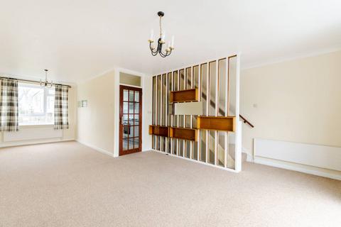26 Hollman Gardens, London, SW16 3SJ