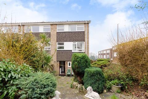 26 Hollman Gardens, London, SW16 3SJ