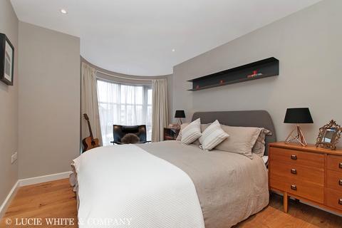 2 bedroom apartment for sale, London Road, Kingston upon Thames KT2