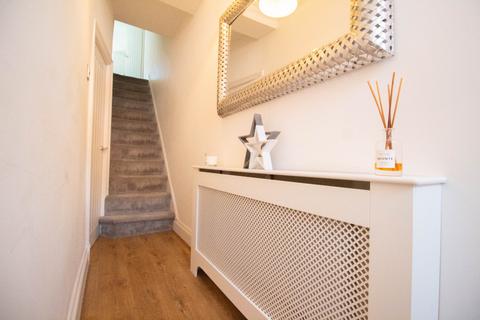 2 bedroom terraced house for sale - William Street, Central Hoole, Chester