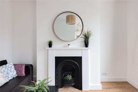 10b Abersham Road, London, E8 2LN