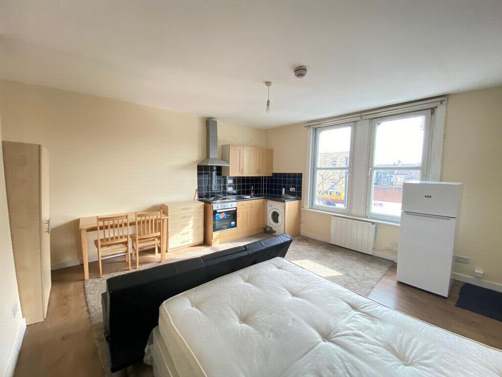 Lewisham High St, Lewisham, SE13 Studio £995 pcm (£230 pw)