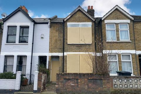 75 Durban Road, London, N17 8ED
