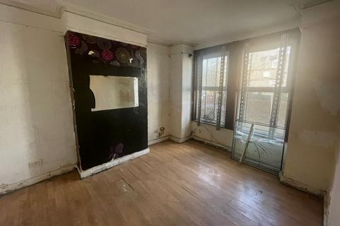 75 Durban Road, London, N17 8ED