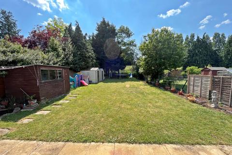 31 Ampthill Road, Flitwick, Bedford, MK45 1AZ