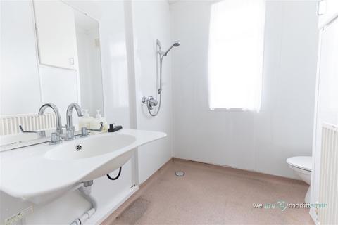 180 Cliffefield Road, Sheffield, S8 9BS